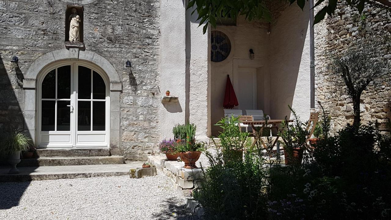 Le Clos - La Chapelle Lombard  Екстер'єр фото
